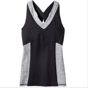 Champion racerback WORKOUT top: built in bra.